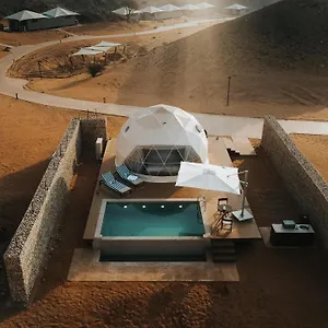  Luxury tent Moon Retreat By Collection